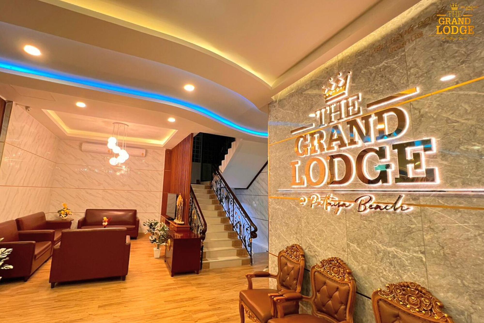The Grand Lodge Pattaya Zewnętrze zdjęcie